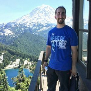 Meet your Posher, Daniel